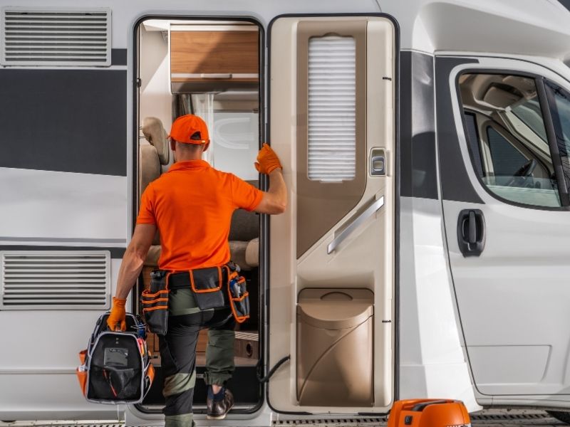 RV Repair Essentials: Keeping Your Home on Wheels Rolling. Quality Lugo Truck Repair